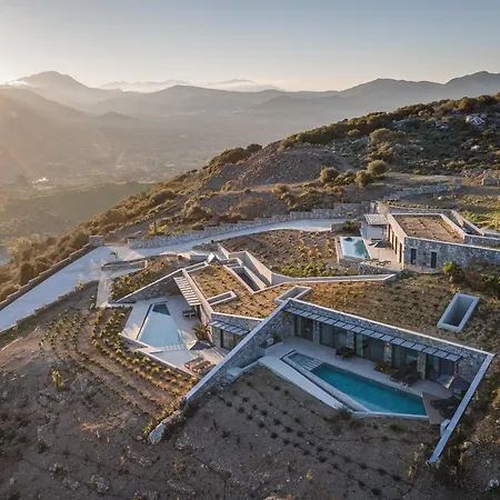 Villa Neromai Cave Luxury Koxaré