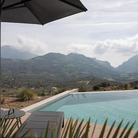 Neromai Cave Luxury Villa Koxaré